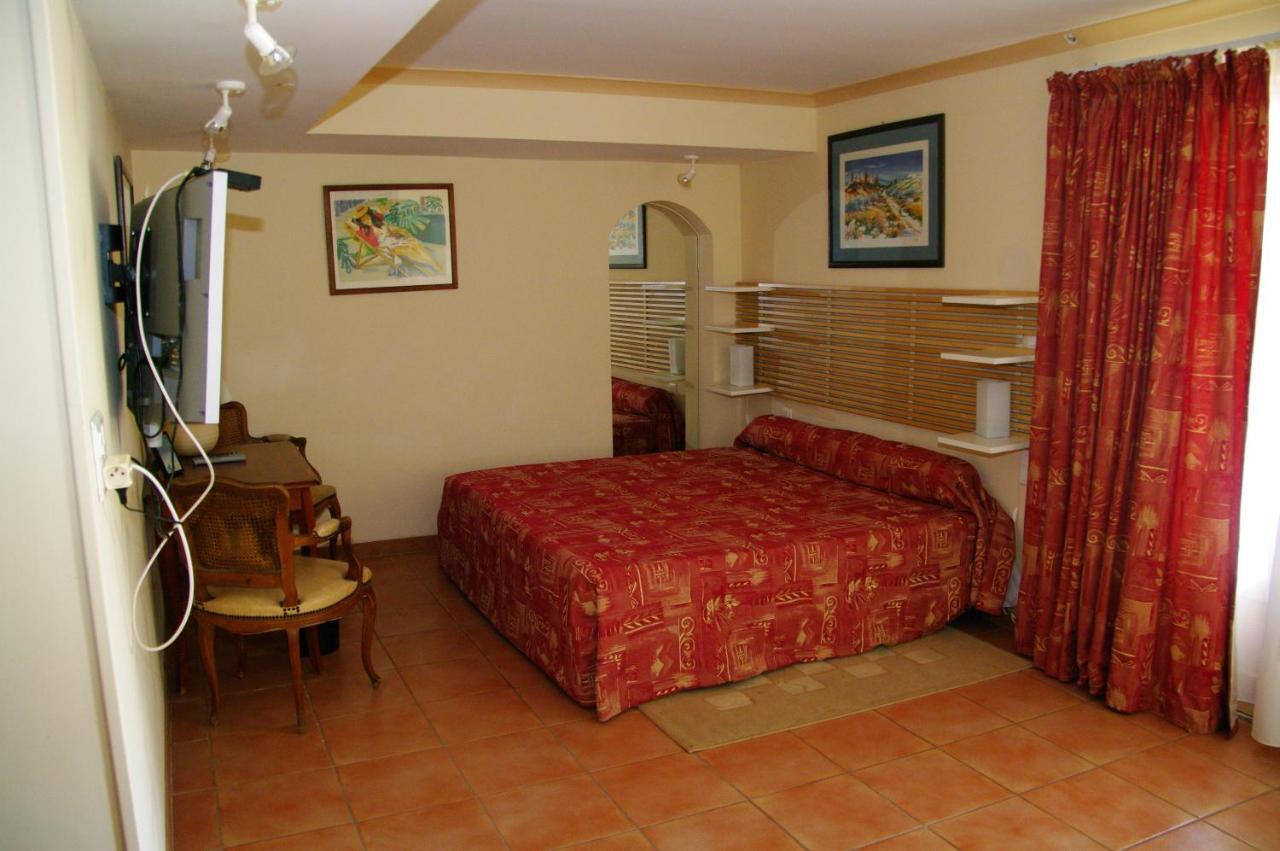 Residence Le Saint Victor Fontvieille Chambre photo